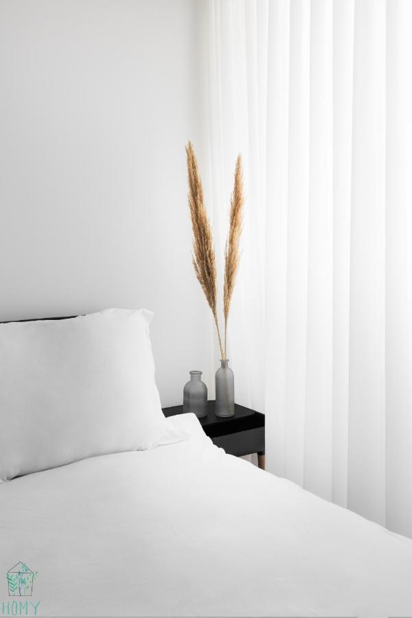 White City Eclectic Design Apartments By Homy Tel Aviv Luaran gambar